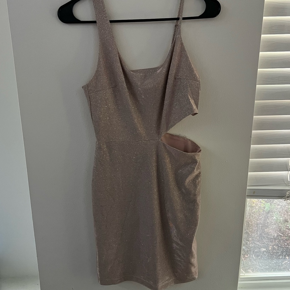 Jolt Tan Bodycon Cocktail Dress with Plunge Neckline - Picture 2 of 6